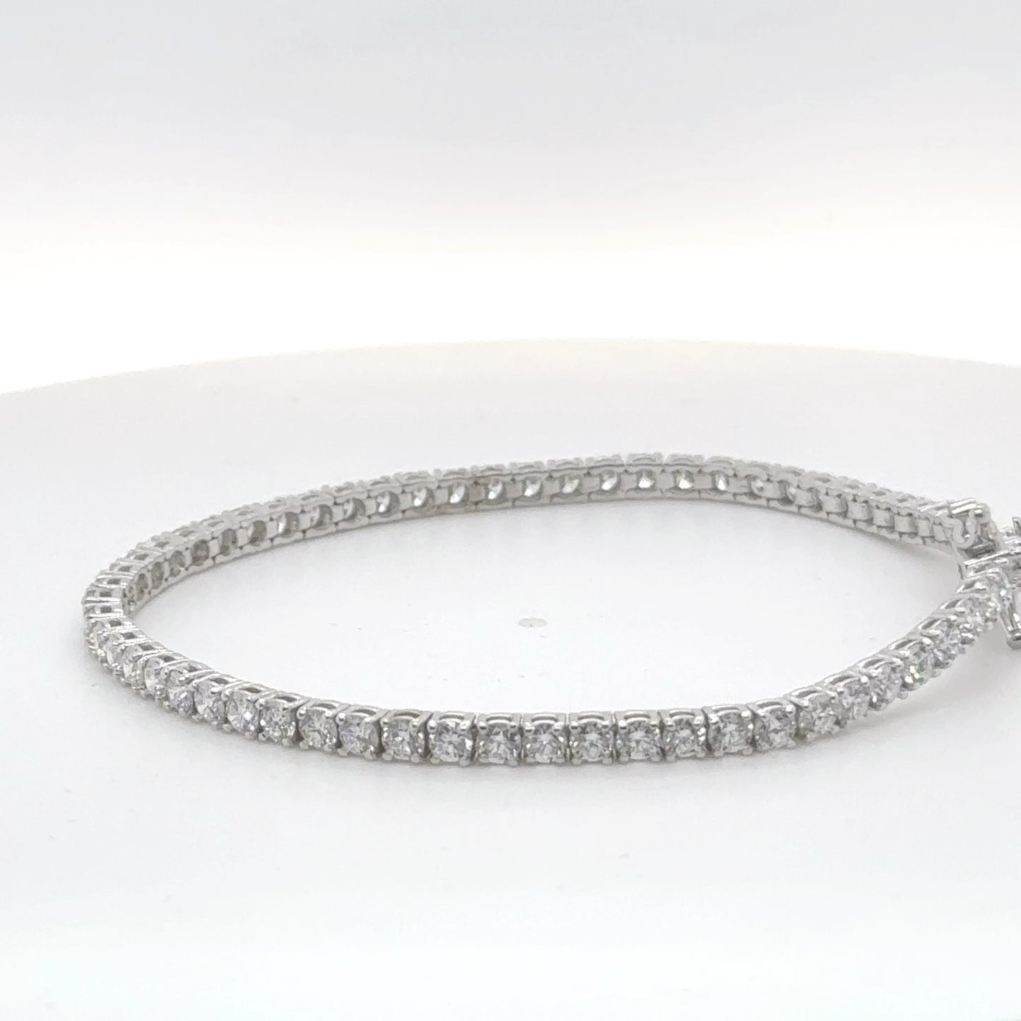 5 ctw Lab Grown Diamond Four Prong Tennis Bracelet (7 Inches)
