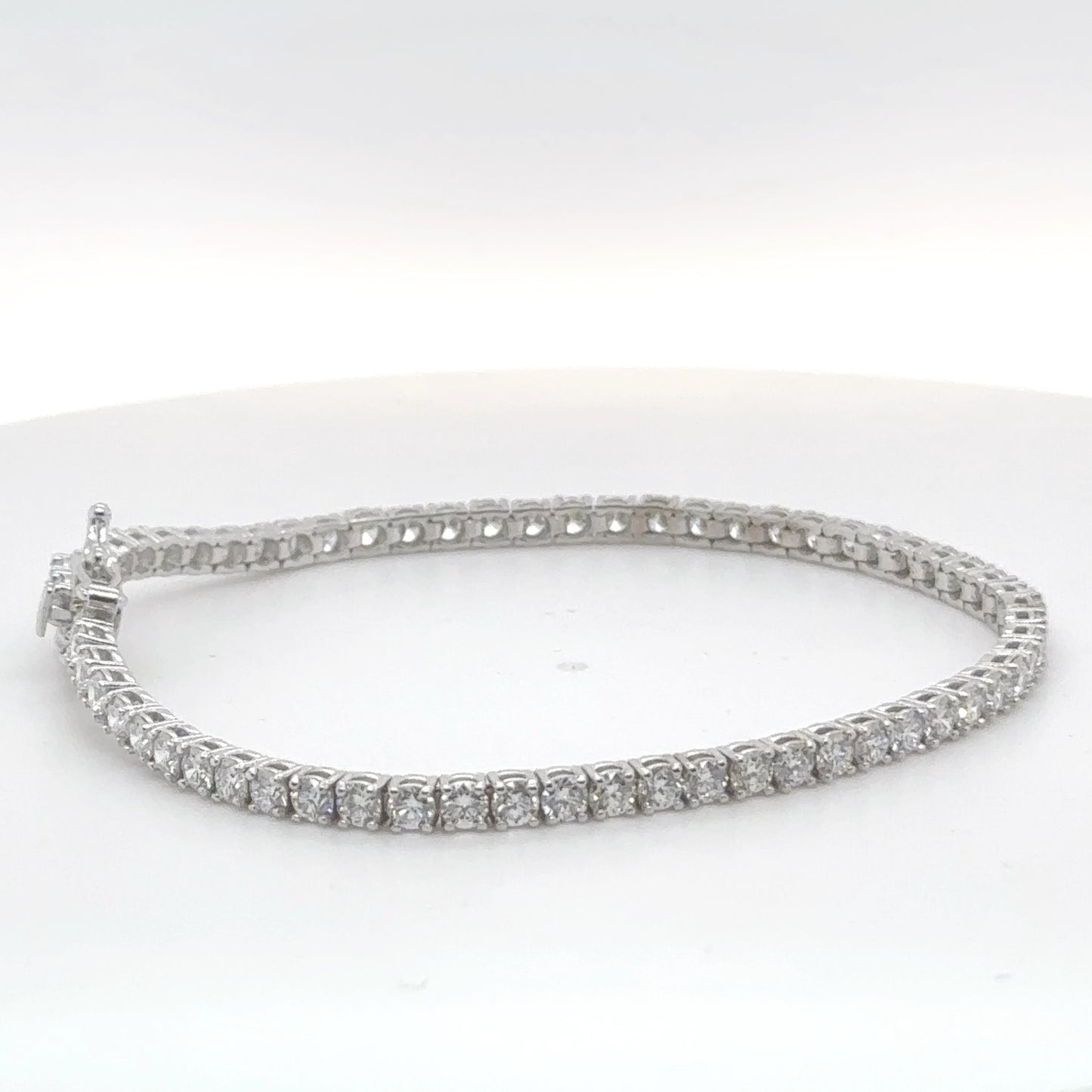 5 ctw Lab Grown Diamond Four Prong Tennis Bracelet (7 Inches)