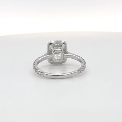 1.02 Carat Radiant D/VVS2 GIA-Certified Diamond Ring